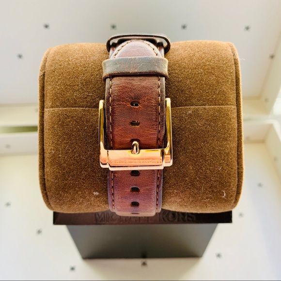 Michael Kors Rose Gold Chronograph Watch - Picture 4 of 5